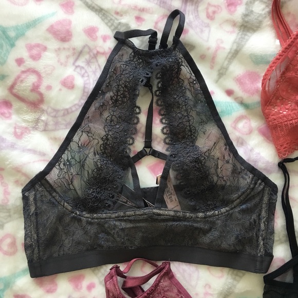 10 Brand new Victoria’s Secret size XS bralettes - Picture 2 of 8